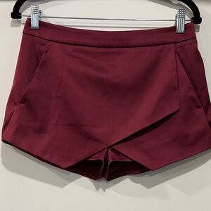 Elegant Burgundy Women's Skort